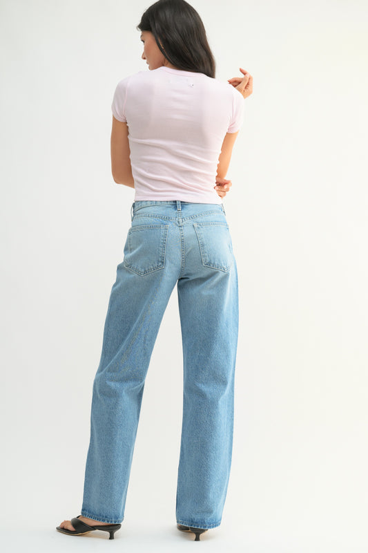 Sophia Relaxed Straight Jean In Light Denim