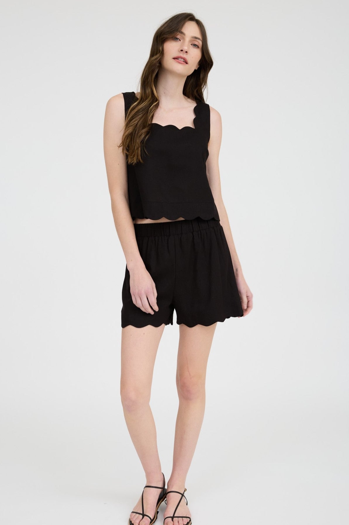 Scallop Trim Short Set In Black