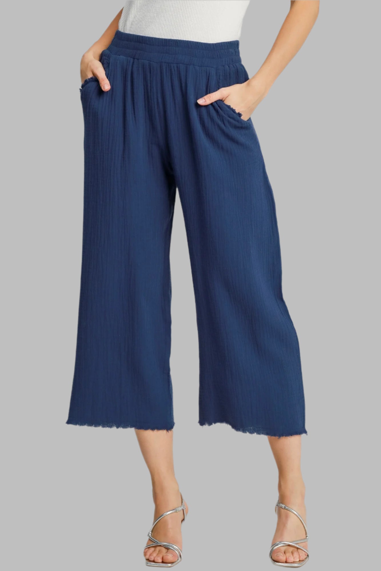 Under Clear Skies Gauze Pants In Navy