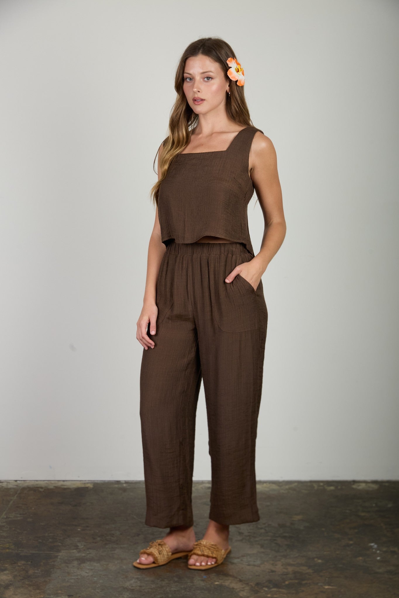 Coastline Set in Brown