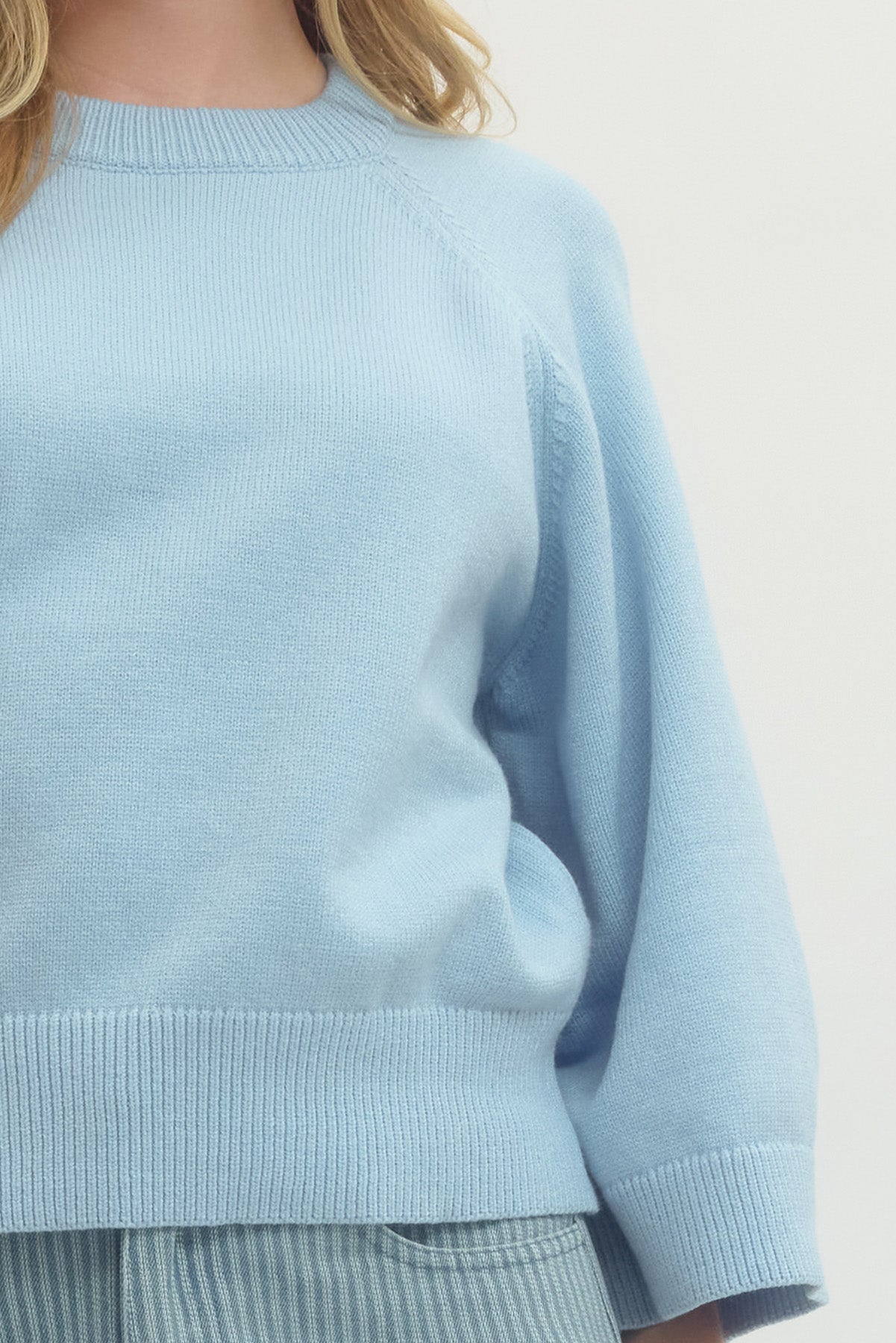 Sunny Days Knit Top In Light Blue