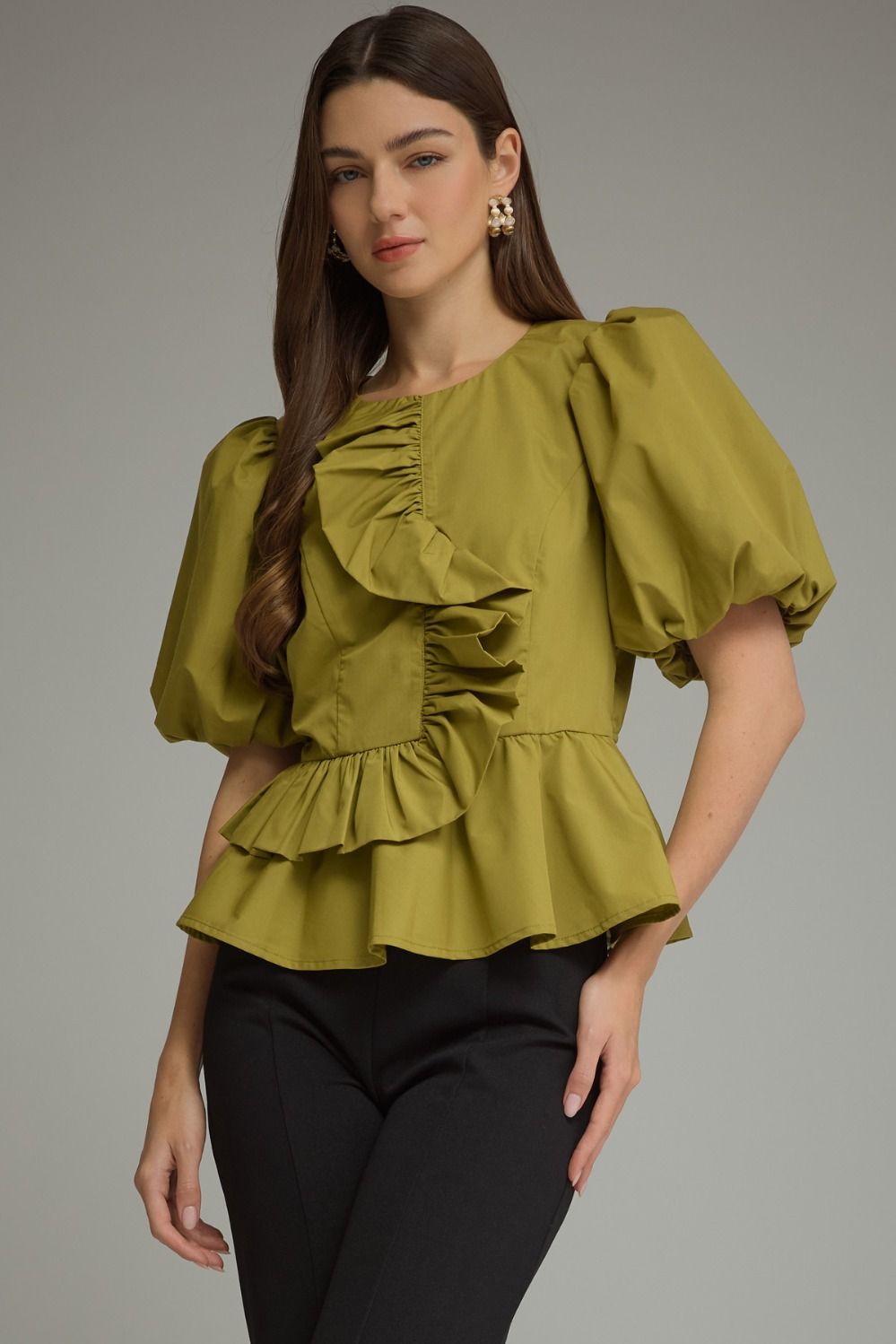 Harper Ruffle Puff Sleeve Top In Martini Olive