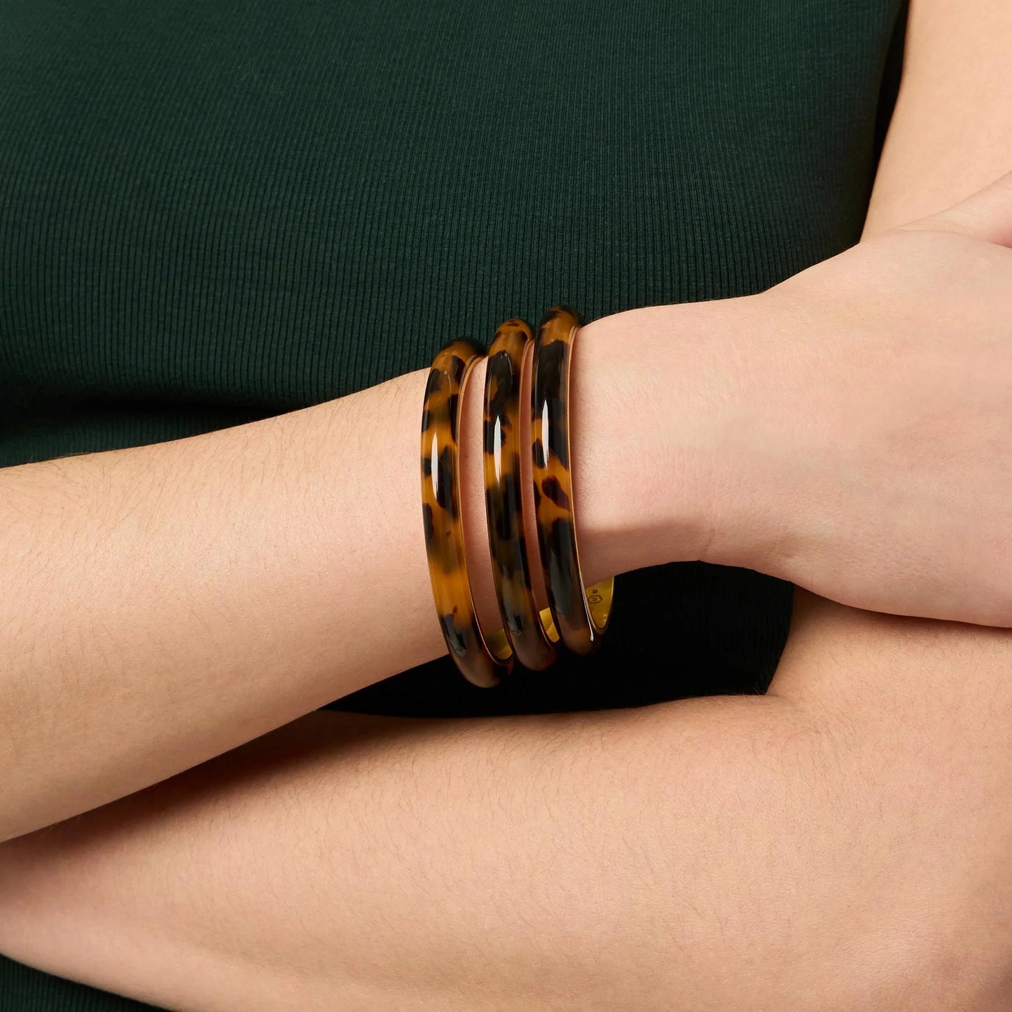 Julie Vos Madison Statement Bangle Tortoise Shell Small