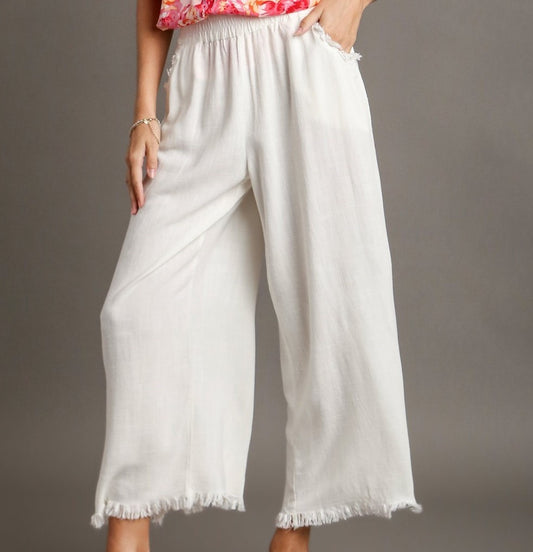 Living in Linen Pants in Off White