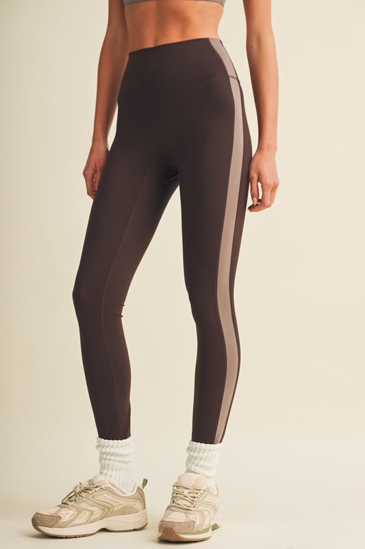 Side Contrast Block Legging In Chocolate