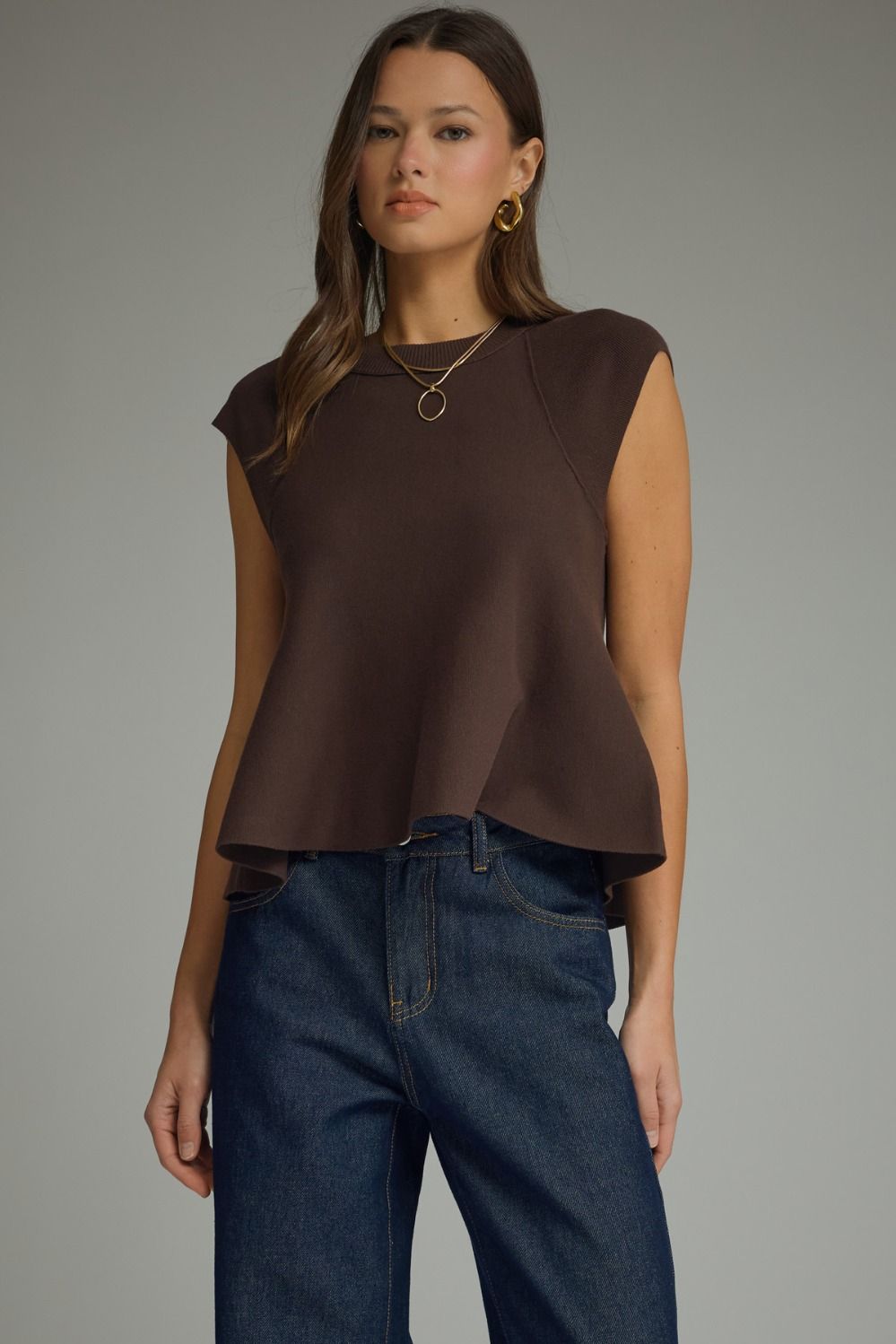 Solid Cap Sleeve Knit Top With Flared Hem In Brown