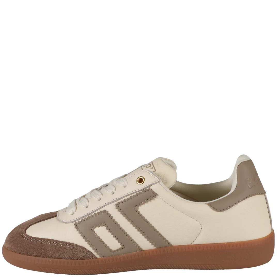 Back 70 Cloud NM in Milk Taupe Sneakers