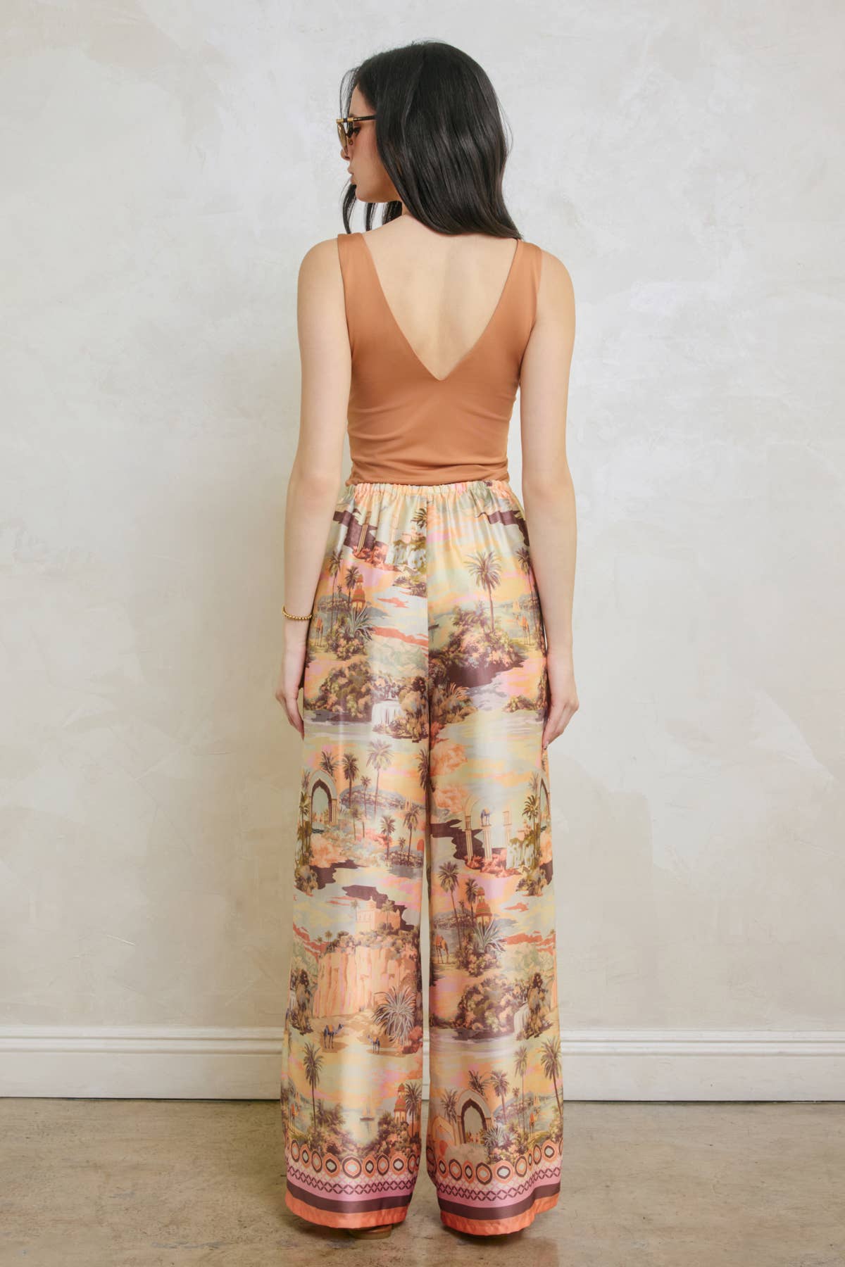 Conversational Border Print Tie Front Relaxed Pants