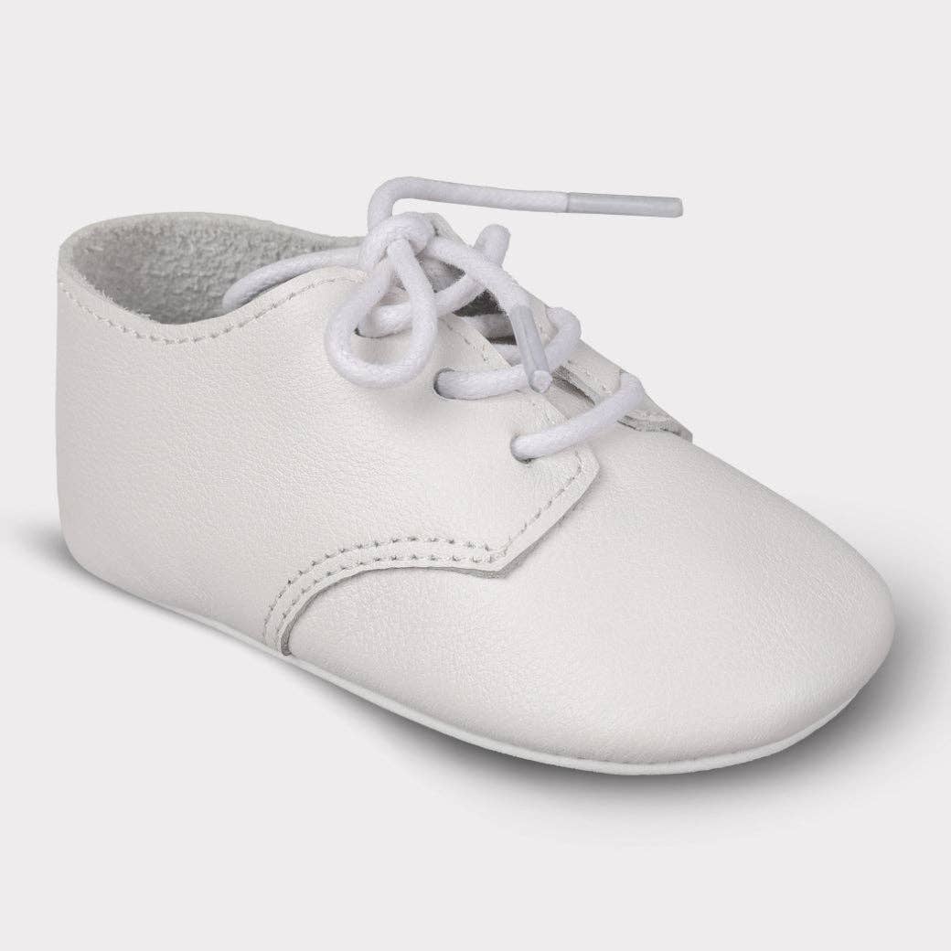 August Crib Lace-Up Shoe