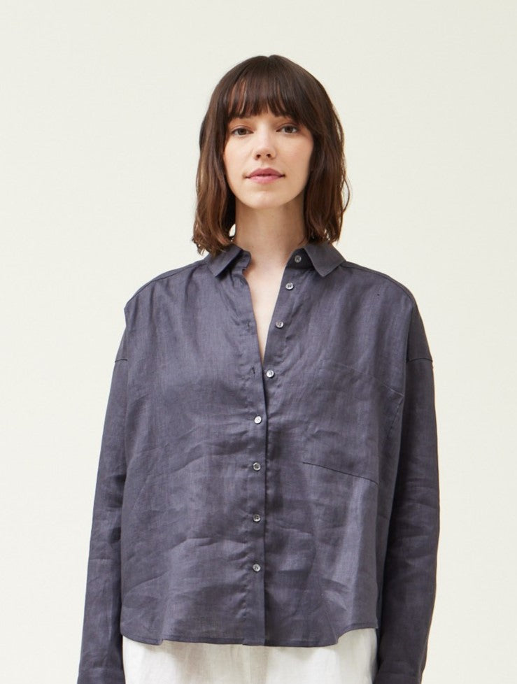 Captiva Oversized Linen Shirt in Carbon