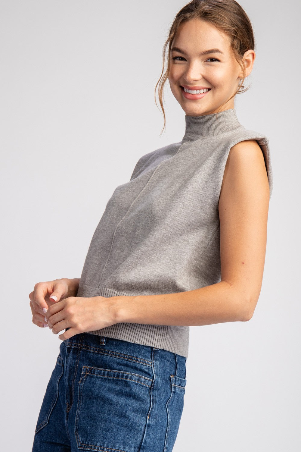 Mock Neck Sleeveless Sweater Top in Heather