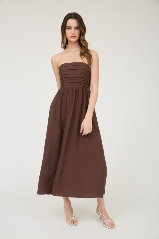Night Out Strapless Midi In Brown