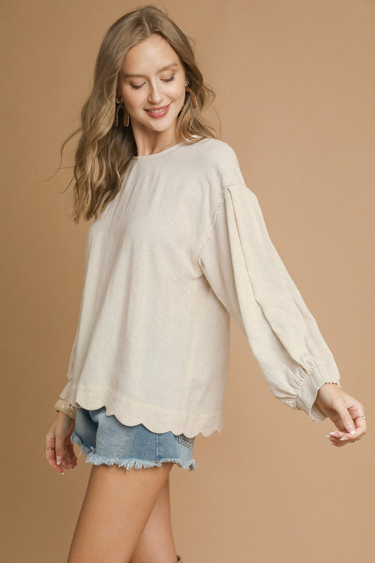 Round Neck Scallop Hem Blouse In Oatmeal