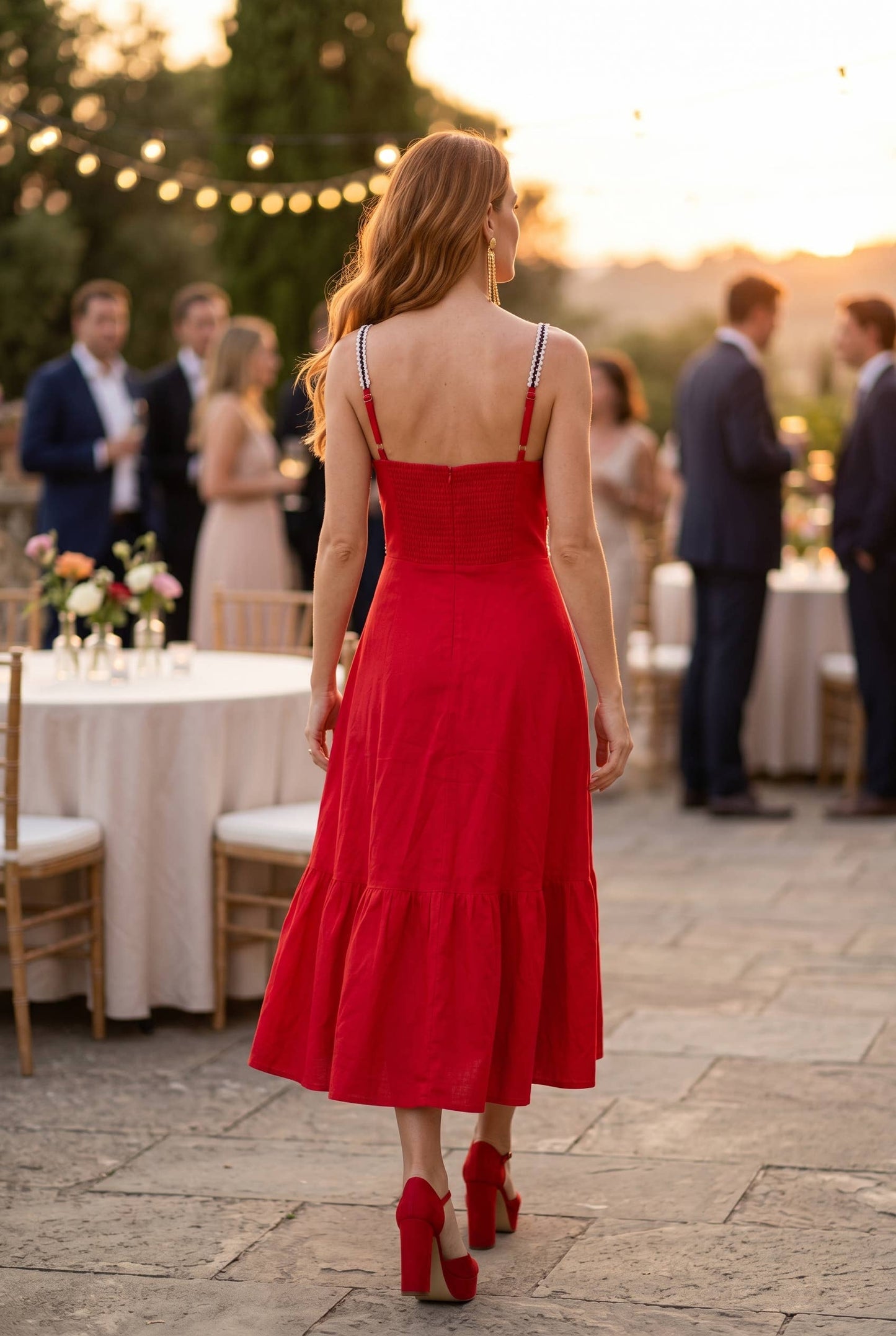 Between the Hedges Midi Dress in Red/Black