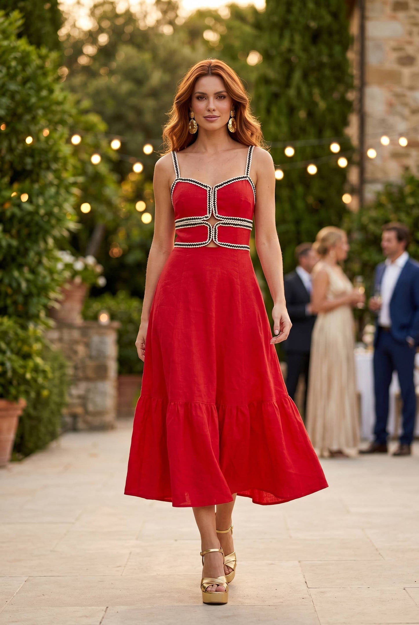 Between the Hedges Midi Dress in Red/Black