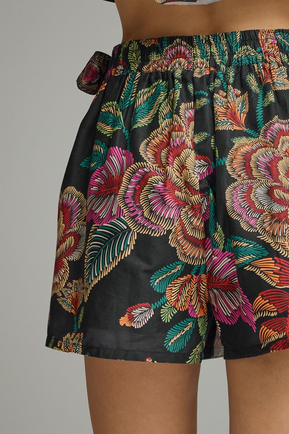 Botanical Print Wrap Front Skort In Black