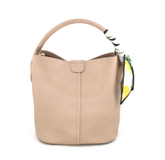 Bucket Bag Medium Beige