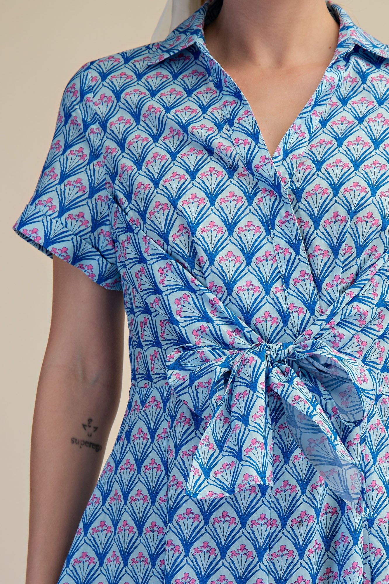 Front Tie Flower Print Dress in Blue