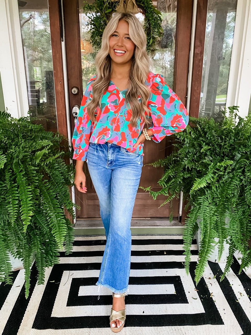 Michelle McDowell Aspen Top in Poppies Teal – Magnolias Boutique PSJ