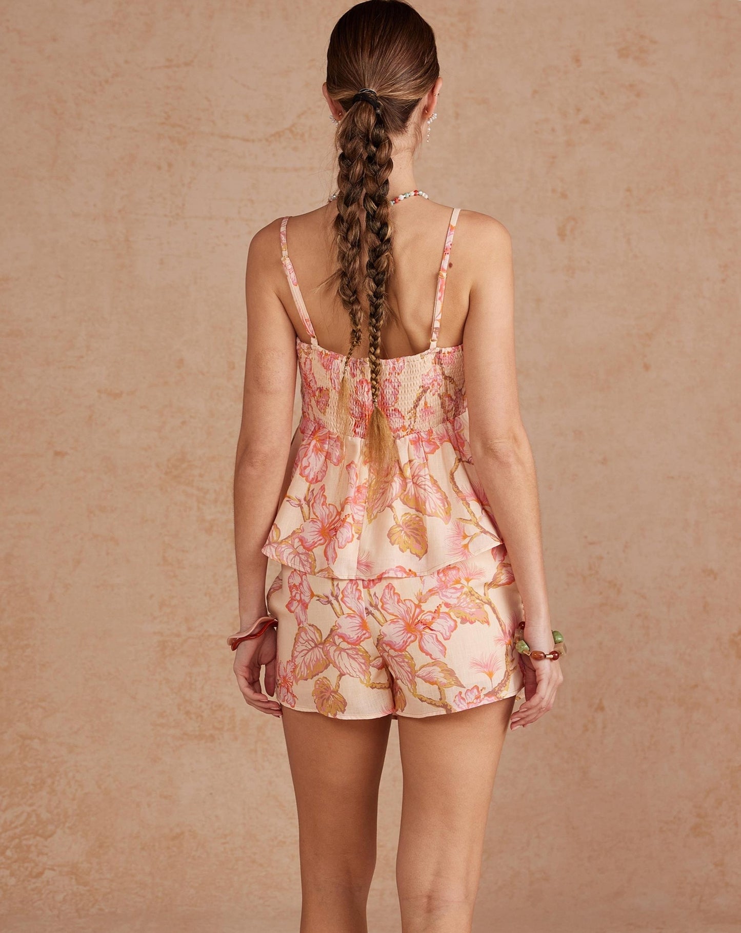Pintuck Detail Floral Set