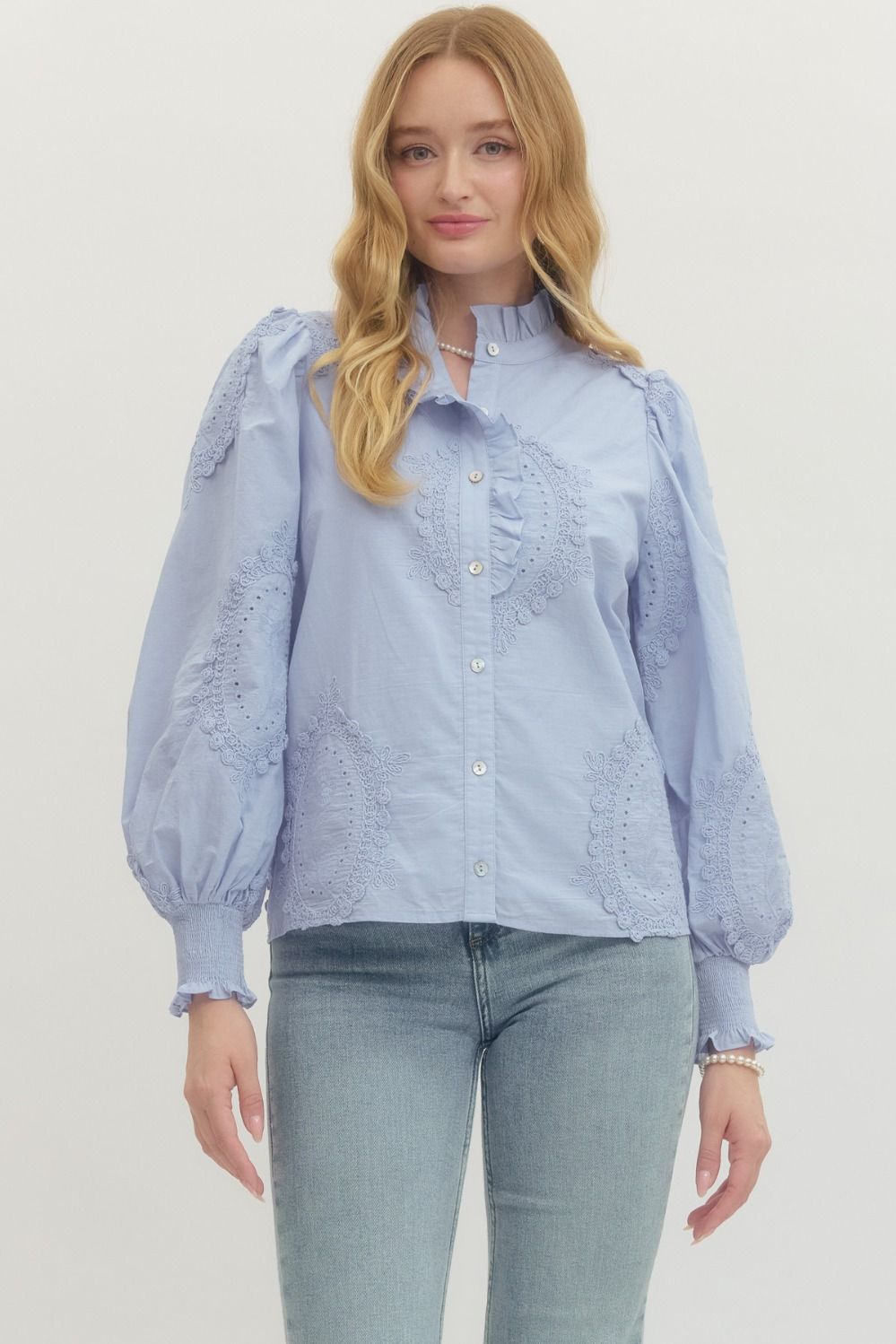 Pretty Detail Top In Light Blue