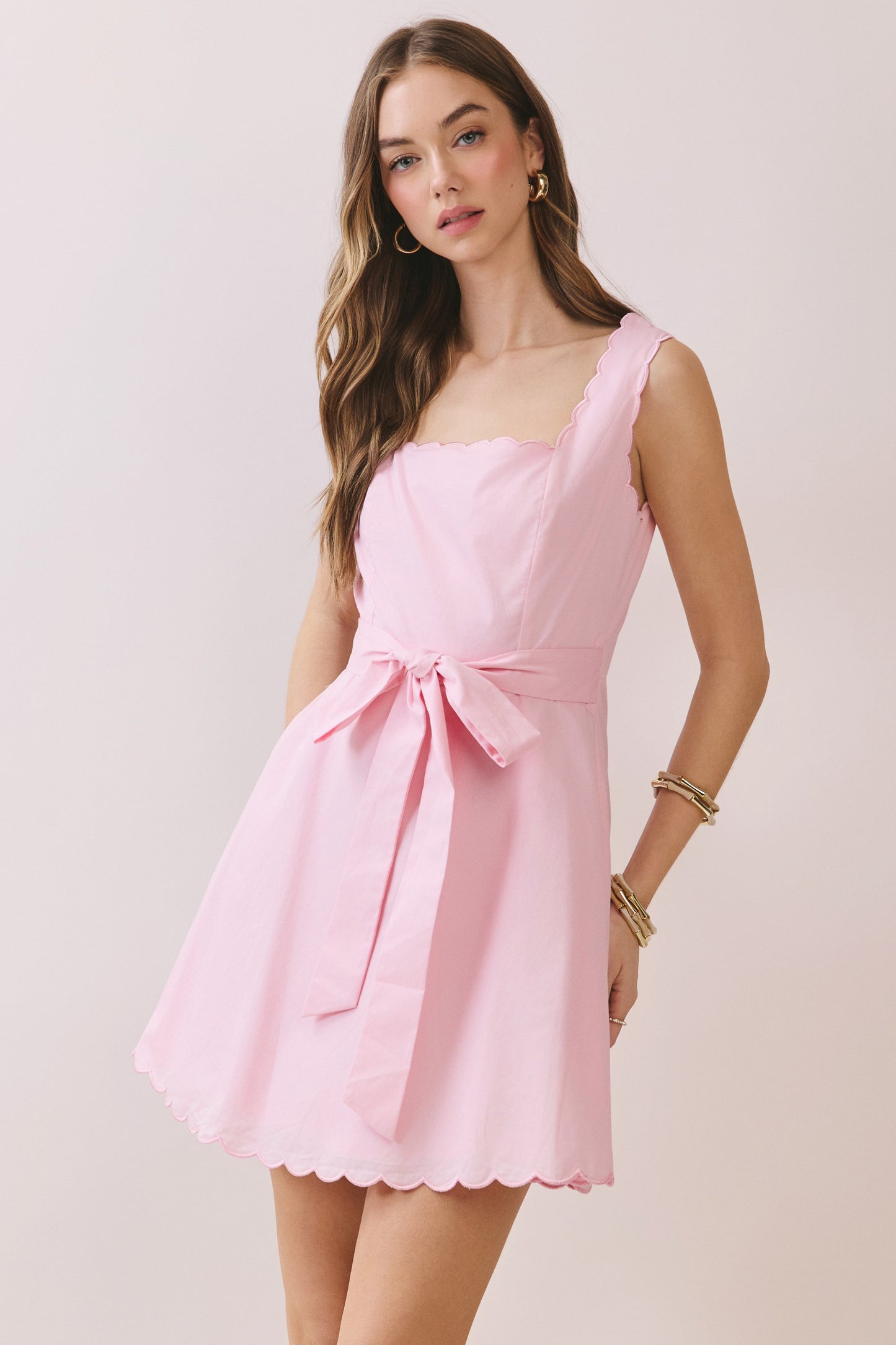 Scallop Detail Mini Dress In Pink