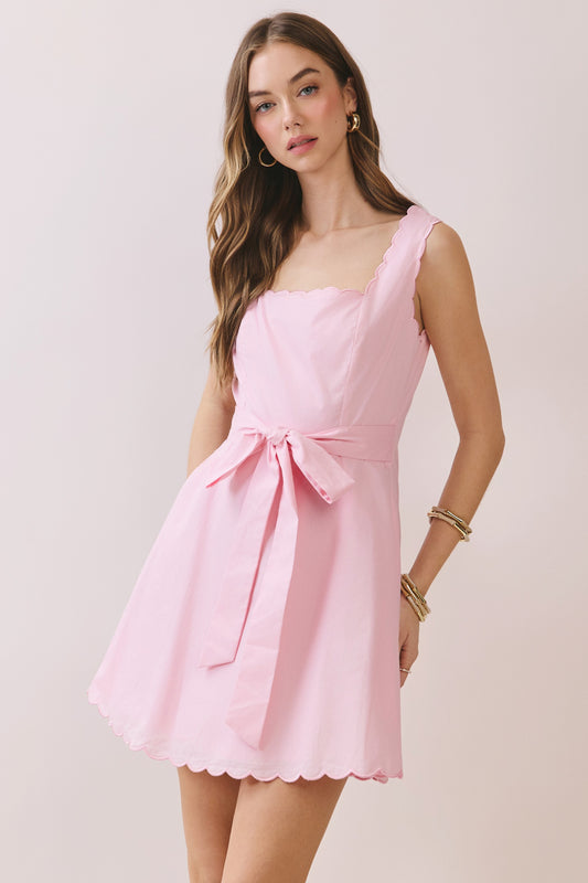 Scallop Detail Mini Dress In Pink