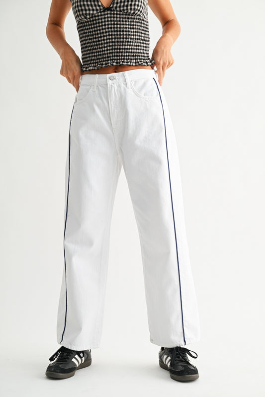 Shea Baby Barrel Twist Jean In White/Navy Piping