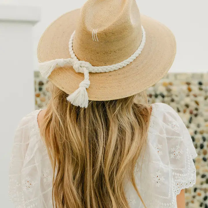 Tipsy Threads Natural Palm Hat In Cream