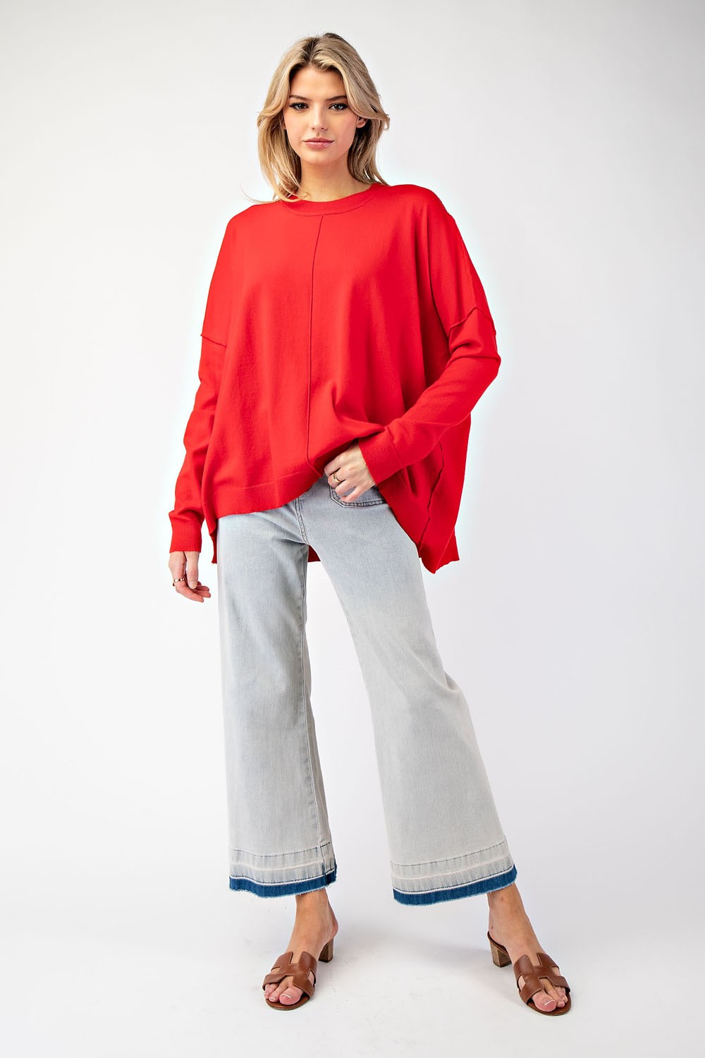 Round Neck Light Weight Sweater In Red Apple